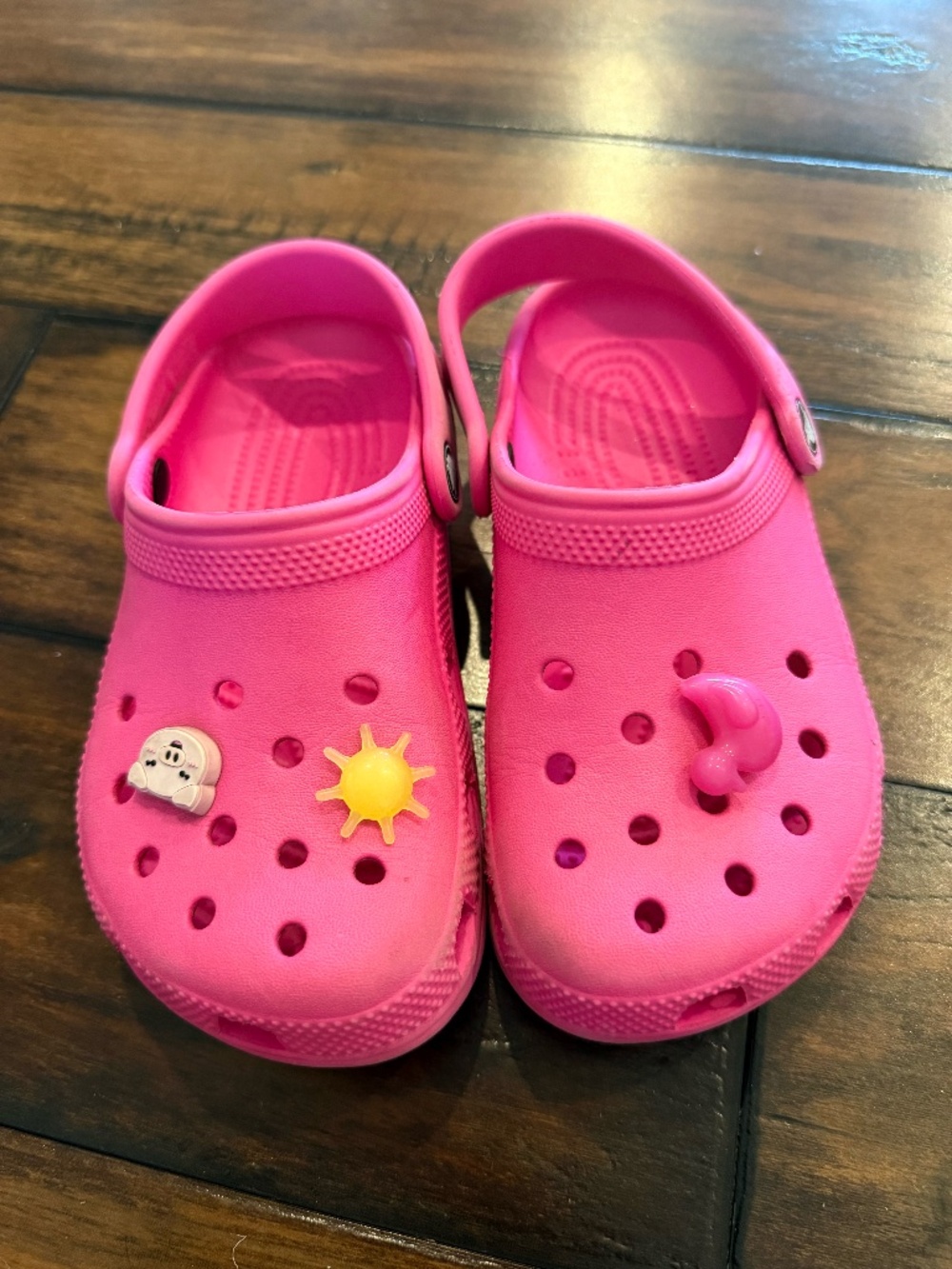 Girls Size 1 Pink Crocs